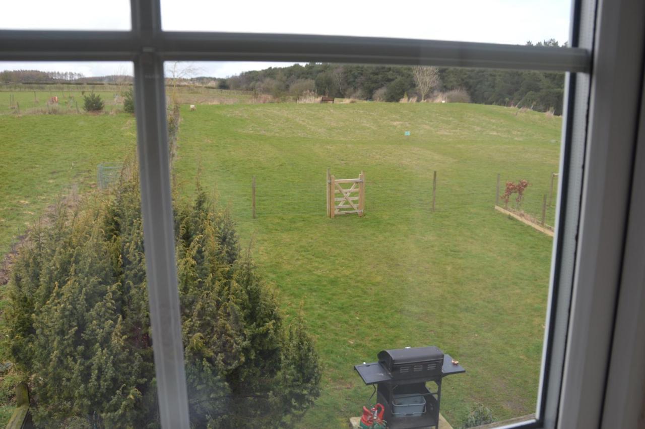 Middlehead Cottages Pickering Exterior photo